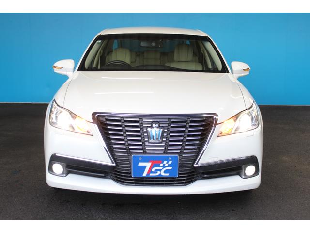 クラウンハイブリッド ロイヤルサルーンG レザーシートパッケージ/クルーズコントロール/オートマチックハイビーム/オートライト/純正17AW/革シート/シートヒーター/シートエアコン/パワーシート/バックカメラ/ブルートゥース/フルセグ(16枚目)