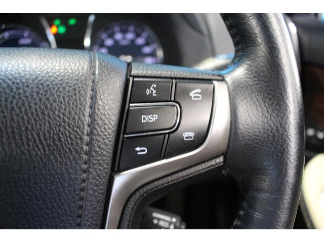 クラウンハイブリッド ロイヤルサルーンG レザーシートパッケージ/クルーズコントロール/オートマチックハイビーム/オートライト/純正17AW/革シート/シートヒーター/シートエアコン/パワーシート/バックカメラ/ブルートゥース/フルセグ(30枚目)