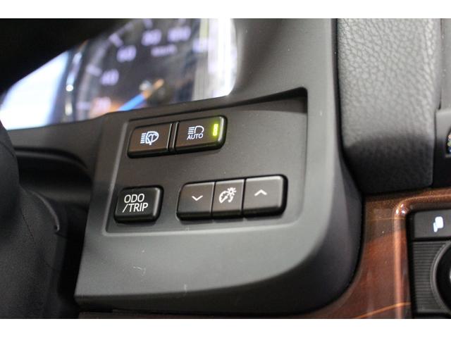 クラウンハイブリッド ロイヤルサルーンG レザーシートパッケージ/クルーズコントロール/オートマチックハイビーム/オートライト/純正17AW/革シート/シートヒーター/シートエアコン/パワーシート/バックカメラ/ブルートゥース/フルセグ(46枚目)