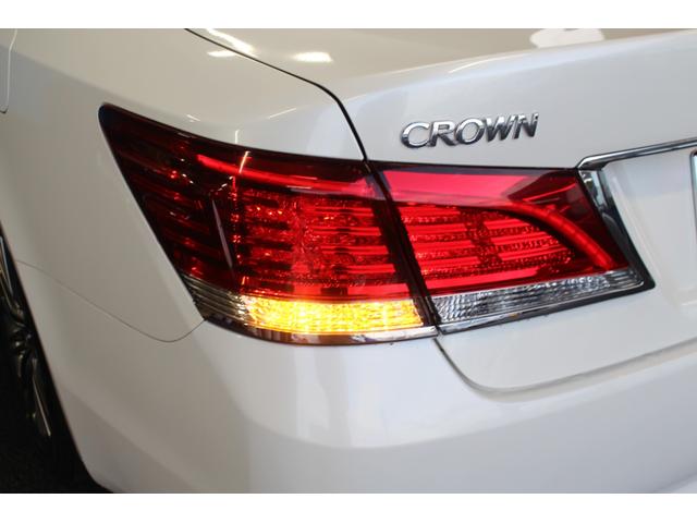 クラウンハイブリッド ロイヤルサルーンG レザーシートパッケージ/クルーズコントロール/オートマチックハイビーム/オートライト/純正17AW/革シート/シートヒーター/シートエアコン/パワーシート/バックカメラ/ブルートゥース/フルセグ(67枚目)