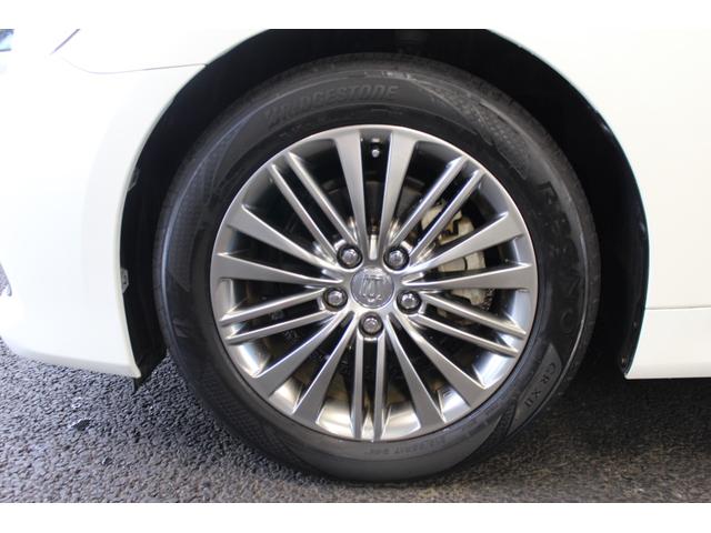 クラウンハイブリッド ロイヤルサルーンG レザーシートパッケージ/クルーズコントロール/オートマチックハイビーム/オートライト/純正17AW/革シート/シートヒーター/シートエアコン/パワーシート/バックカメラ/ブルートゥース/フルセグ(75枚目)