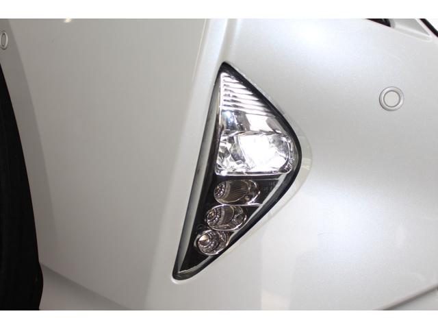プリウス Ａツーリングセレクション　禁煙車／セーフティセンス／レーダークルーズ／クリアランスソナー／バックカメラ／純正９インチナビ／革シート／シートヒーター／社外ＣＡＲＬＳＳＯＮ１９ＡＷ／Ｂｌｕｅｔｏｏｔｈ／ドラレコ／ＥＴＣ／ダウンサス（24枚目）