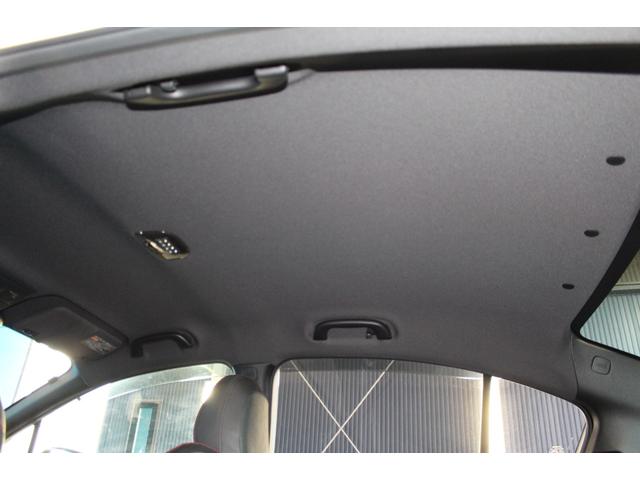 WRX S4 2.0GT-Sアイサイト 禁煙車/ワンオーナー/後期型/4WD/アイサイトVer3/BILSTEINダンパー/ハーフレザーシート/シートヒーター/純正7インチナビ/レーダークルーズコントロール/レーンキープアシスト/ETC(11枚目)