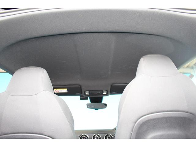 天井のシミなどもありません！綺麗なお車を低価格でお乗り頂けます！ご不明点やご来店のお際は是非お電話でご連絡下さい！無料電話番号は０２９−８２８−５３３１です！！