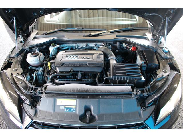 【錆の少ないエンジン部分】納車前にはしっかりと整備をさせて頂きます。ご不明点やご来店のお際は是非お電話でご連絡下さい！