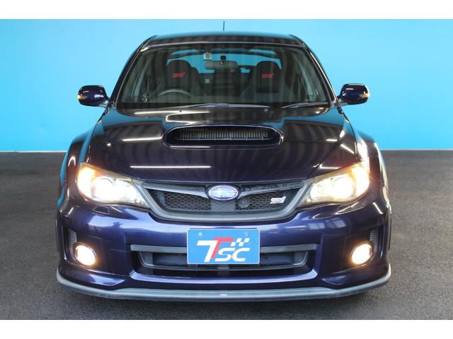 インプレッサ WRX STi 禁煙車/6速MT車/RECARO製バケットシート/大型リアスポイラー/STRADA製7インチナビ/STI18インチアルミホイール/4WD/ターボ/HIDヘッドライト/プッシュスタート/ETC/(55枚目)