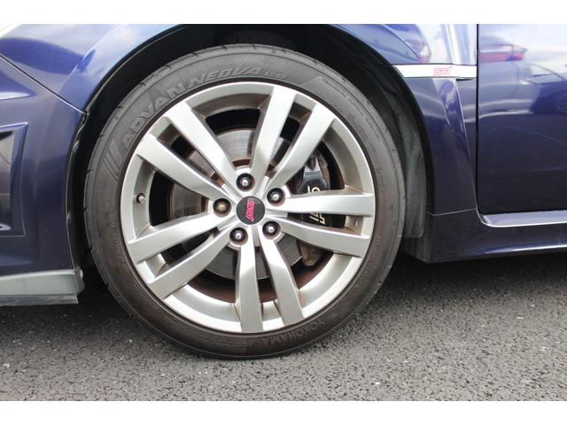 インプレッサ WRX STi 禁煙車/6速MT車/RECARO製バケットシート/大型リアスポイラー/STRADA製7インチナビ/STI18インチアルミホイール/4WD/ターボ/HIDヘッドライト/プッシュスタート/ETC/(57枚目)