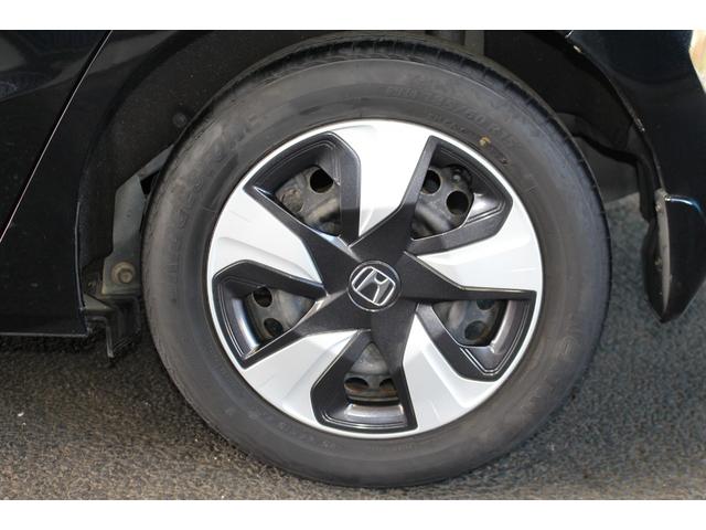 フィットハイブリッド Fパッケージ 禁煙車/純正ナビ/バックカメラ/フルセグ/LEDヘッドライト/ブルートゥース接続可/プッシュスタート/オートライト/ETC/(29枚目)