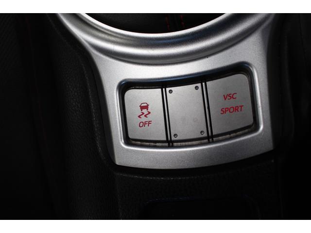 86 GT 禁煙車/6速MT車/TRDエアロ/RAYS19インチアルミホイール/HKS車高調/純正ナビ/バックカメラ/フルセグ/プッシュスタート/HIDヘッドライト/ブルートゥース接続/ETC/オートライト(59枚目)