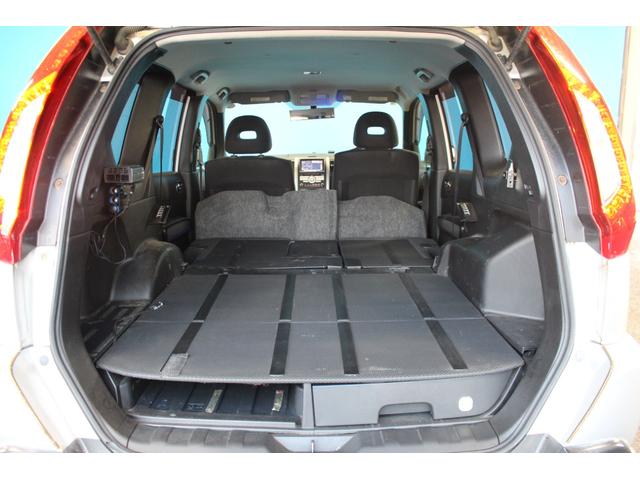 エクストレイル ２０ＧＴ　純正ＨＤＤナビ／禁煙／ルーフレール／バックカメラ／ターボ／ディーゼル／４ＷＤ／ＥＴＣ／社外１７インチＡＷ／ＨＩＤヘッドライト／寒冷地仕様／ミュージックプレイヤー接続／オートクルーズコントロール／（9枚目）