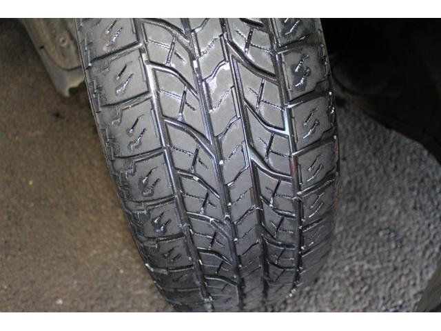 エクストレイル ２０ＧＴ　純正ＨＤＤナビ／禁煙／ルーフレール／バックカメラ／ターボ／ディーゼル／４ＷＤ／ＥＴＣ／社外１７インチＡＷ／ＨＩＤヘッドライト／寒冷地仕様／ミュージックプレイヤー接続／オートクルーズコントロール／（19枚目）