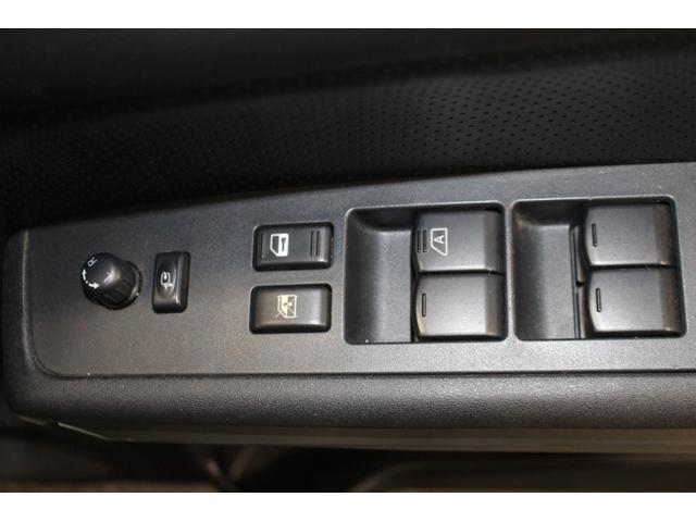 エクストレイル ２０ＧＴ　純正ＨＤＤナビ／禁煙／ルーフレール／バックカメラ／ターボ／ディーゼル／４ＷＤ／ＥＴＣ／社外１７インチＡＷ／ＨＩＤヘッドライト／寒冷地仕様／ミュージックプレイヤー接続／オートクルーズコントロール／（24枚目）