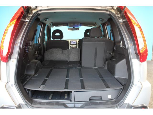 エクストレイル ２０ＧＴ　純正ＨＤＤナビ／禁煙／ルーフレール／バックカメラ／ターボ／ディーゼル／４ＷＤ／ＥＴＣ／社外１７インチＡＷ／ＨＩＤヘッドライト／寒冷地仕様／ミュージックプレイヤー接続／オートクルーズコントロール／（30枚目）