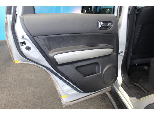 エクストレイル ２０ＧＴ　純正ＨＤＤナビ／禁煙／ルーフレール／バックカメラ／ターボ／ディーゼル／４ＷＤ／ＥＴＣ／社外１７インチＡＷ／ＨＩＤヘッドライト／寒冷地仕様／ミュージックプレイヤー接続／オートクルーズコントロール／（56枚目）