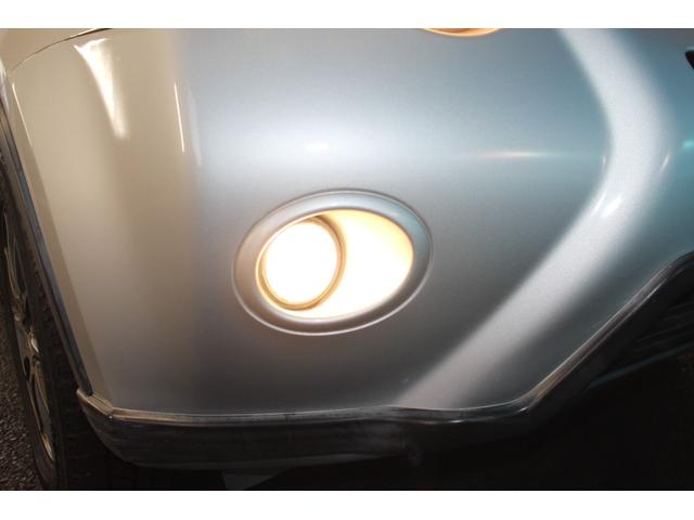 エクストレイル ２０ＧＴ　純正ＨＤＤナビ／禁煙／ルーフレール／バックカメラ／ターボ／ディーゼル／４ＷＤ／ＥＴＣ／社外１７インチＡＷ／ＨＩＤヘッドライト／寒冷地仕様／ミュージックプレイヤー接続／オートクルーズコントロール／（68枚目）