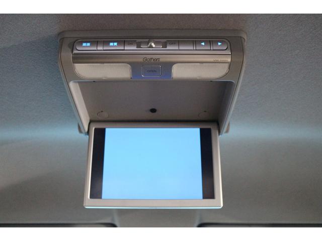 ステップワゴンスパーダ Ｚ　クールスピリット　禁煙車／後期型／７人乗り／後席モニター／純正９インチナビ／バックカメラ／フルセグ／両側パワースライドドア／クルーズコントロール／ＨＩＤヘッドライト／パドルシフト／ＥＴＣ／コーナーセンサー（6枚目）