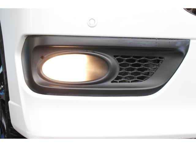 ステップワゴンスパーダ Ｚ　クールスピリット　禁煙車／後期型／７人乗り／後席モニター／純正９インチナビ／バックカメラ／フルセグ／両側パワースライドドア／クルーズコントロール／ＨＩＤヘッドライト／パドルシフト／ＥＴＣ／コーナーセンサー（29枚目）