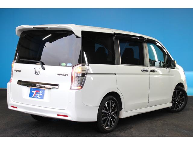 ステップワゴンスパーダ Ｚ　クールスピリット　禁煙車／後期型／７人乗り／後席モニター／純正９インチナビ／バックカメラ／フルセグ／両側パワースライドドア／クルーズコントロール／ＨＩＤヘッドライト／パドルシフト／ＥＴＣ／コーナーセンサー（40枚目）