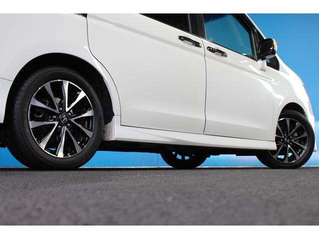 ステップワゴンスパーダ Ｚ　クールスピリット　禁煙車／後期型／７人乗り／後席モニター／純正９インチナビ／バックカメラ／フルセグ／両側パワースライドドア／クルーズコントロール／ＨＩＤヘッドライト／パドルシフト／ＥＴＣ／コーナーセンサー（41枚目）