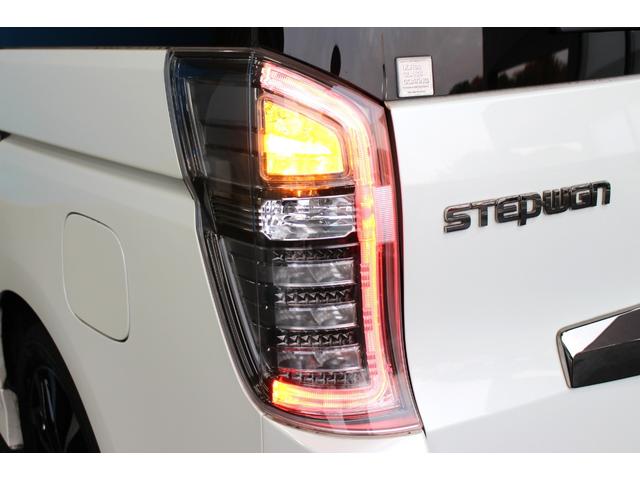 ステップワゴンスパーダ Ｚ　クールスピリット　禁煙車／後期型／７人乗り／後席モニター／純正９インチナビ／バックカメラ／フルセグ／両側パワースライドドア／クルーズコントロール／ＨＩＤヘッドライト／パドルシフト／ＥＴＣ／コーナーセンサー（43枚目）
