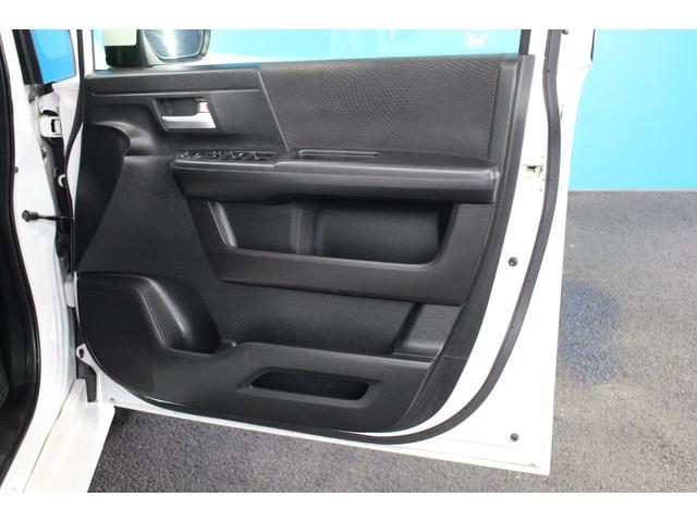 ステップワゴンスパーダ Ｚ　クールスピリット　禁煙車／後期型／７人乗り／後席モニター／純正９インチナビ／バックカメラ／フルセグ／両側パワースライドドア／クルーズコントロール／ＨＩＤヘッドライト／パドルシフト／ＥＴＣ／コーナーセンサー（53枚目）