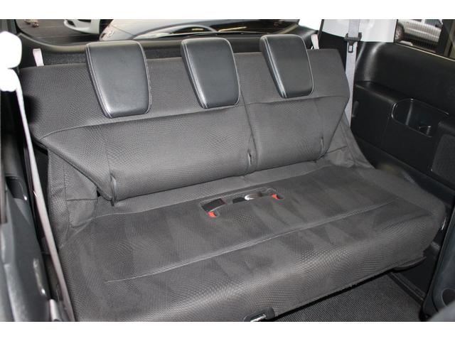 ステップワゴンスパーダ Ｚ　クールスピリット　禁煙車／後期型／７人乗り／後席モニター／純正９インチナビ／バックカメラ／フルセグ／両側パワースライドドア／クルーズコントロール／ＨＩＤヘッドライト／パドルシフト／ＥＴＣ／コーナーセンサー（55枚目）