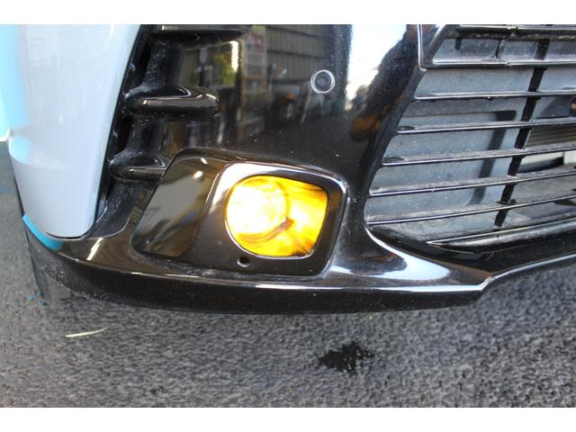 フィット ｅ：ＨＥＶ　ＲＳ　禁煙車／ホンダセンシング／純正９インチナビ／ハーフレザーシート／バックカメラ／ＥＮＫＥＩ１６インチホイール／クリアランスソナー／レーダークルーズコントロール／レーンキープアシスト／ＬＥＤヘッドライト（26枚目）