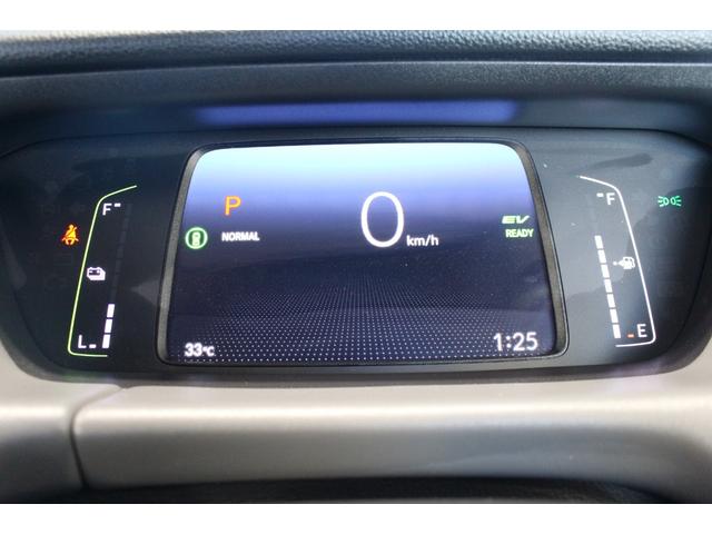 フィット ｅ：ＨＥＶ　ＲＳ　禁煙車／ホンダセンシング／純正９インチナビ／ハーフレザーシート／バックカメラ／ＥＮＫＥＩ１６インチホイール／クリアランスソナー／レーダークルーズコントロール／レーンキープアシスト／ＬＥＤヘッドライト（63枚目）