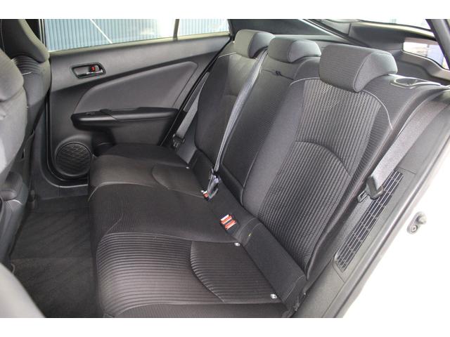 プリウスＰＨＶ Ｓセーフティパッケージ　後期型／５人乗／１オーナー／禁煙車／セーフティーセンス／モデリスタエアロ／純正９インチナビ／フルセグ／全方位カメラ／ビルトインＥＴＣ２．０／ＬＥＤライト／ドライブレコーダー／デジタルインナーミラー／（8枚目）