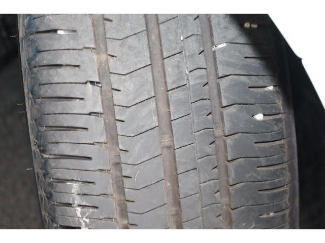 プリウスＰＨＶ Ｓセーフティパッケージ　後期型／５人乗／１オーナー／禁煙車／セーフティーセンス／モデリスタエアロ／純正９インチナビ／フルセグ／全方位カメラ／ビルトインＥＴＣ２．０／ＬＥＤライト／ドライブレコーダー／デジタルインナーミラー／（16枚目）