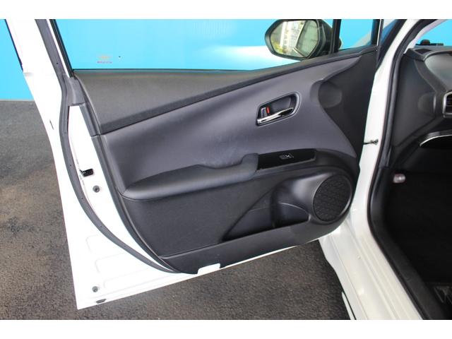 プリウスＰＨＶ Ｓセーフティパッケージ　後期型／５人乗／１オーナー／禁煙車／セーフティーセンス／モデリスタエアロ／純正９インチナビ／フルセグ／全方位カメラ／ビルトインＥＴＣ２．０／ＬＥＤライト／ドライブレコーダー／デジタルインナーミラー／（43枚目）