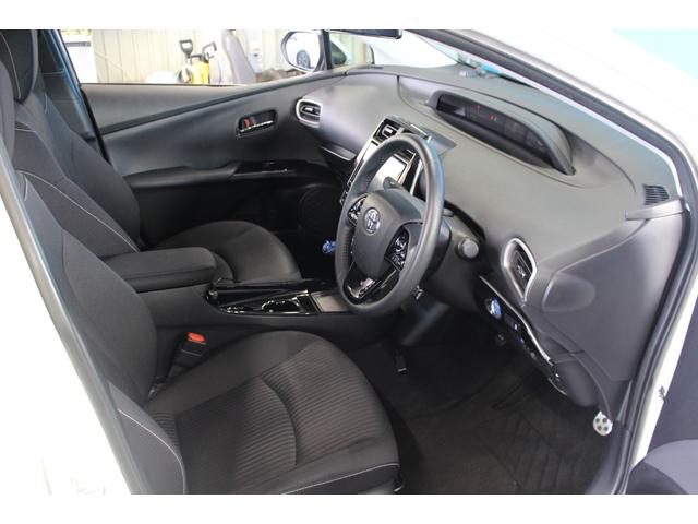 プリウスＰＨＶ Ｓセーフティパッケージ　後期型／５人乗／１オーナー／禁煙車／セーフティーセンス／モデリスタエアロ／純正９インチナビ／フルセグ／全方位カメラ／ビルトインＥＴＣ２．０／ＬＥＤライト／ドライブレコーダー／デジタルインナーミラー／（48枚目）