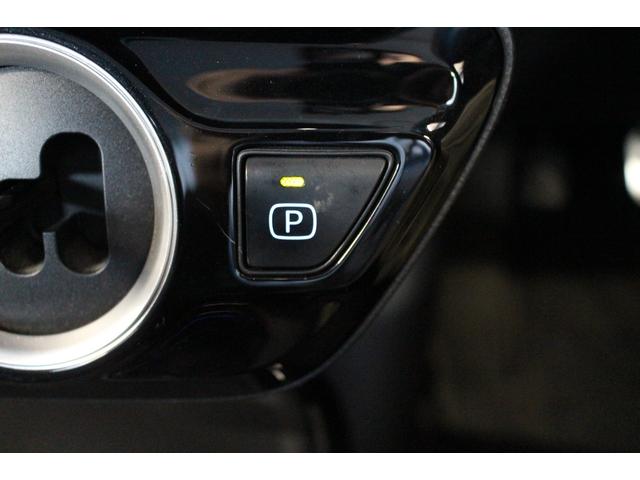 プリウスＰＨＶ Ｓセーフティパッケージ　後期型／５人乗／１オーナー／禁煙車／セーフティーセンス／モデリスタエアロ／純正９インチナビ／フルセグ／全方位カメラ／ビルトインＥＴＣ２．０／ＬＥＤライト／ドライブレコーダー／デジタルインナーミラー／（61枚目）