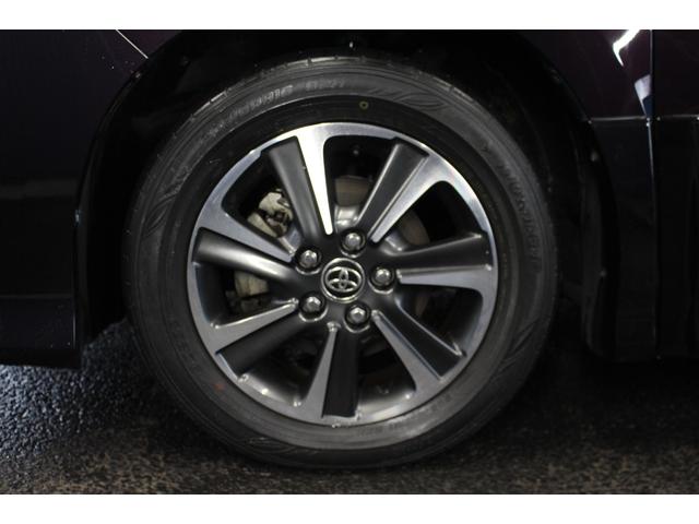 ノア Ｓｉ　ワンオーナー／禁煙／衝突軽減／両側パワースライドドア／パーキングアシスト／クリアランスソナー／ＥＴＣ／バックカメラ／純正１６インチアルミ／純正ＳＤナビ／Ｂｌｕｅｔｏｏｔｈ／純正１２．１型後席モニター（32枚目）