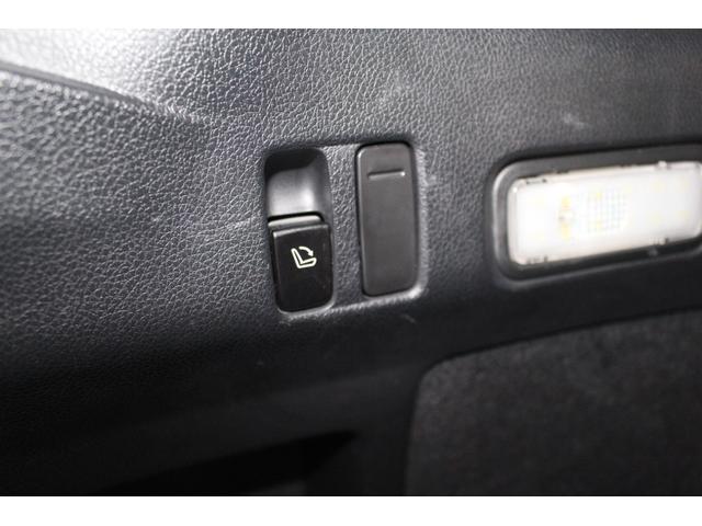 レヴォーグ ２．０ＳＴＩスポーツアイサイト　禁煙車／寒冷地仕様／４ＷＤ／アイサイトツーリングアシスト／アイサイトセーフティプラス／ブラインドスポットモニター／衝突軽減／レーダークルーズコントロール／レーンアシスト／シートメモリー／パドルシフト（60枚目）