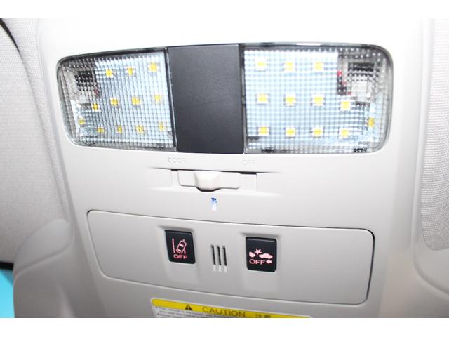 レヴォーグ ２．０ＳＴＩスポーツアイサイト　禁煙車／寒冷地仕様／４ＷＤ／アイサイトツーリングアシスト／アイサイトセーフティプラス／ブラインドスポットモニター／衝突軽減／レーダークルーズコントロール／レーンアシスト／シートメモリー／パドルシフト（62枚目）