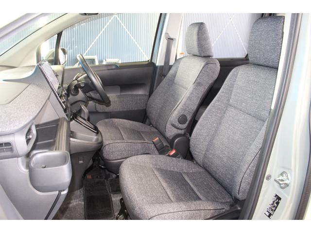 シエンタ ハイブリッドＺ　禁煙車／全周囲カメラ／三列シート／ウォークスルー／セーフティセンス／両側電動スライドドア／レーダークルーズコントロール／ＬＥＤ／レーンアシスト／オートマチックハイビーム／ブルートゥース／フルセグ（7枚目）