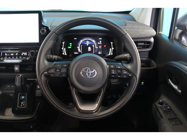 シエンタ ハイブリッドＺ　禁煙車／全周囲カメラ／三列シート／ウォークスルー／セーフティセンス／両側電動スライドドア／レーダークルーズコントロール／ＬＥＤ／レーンアシスト／オートマチックハイビーム／ブルートゥース／フルセグ（17枚目）