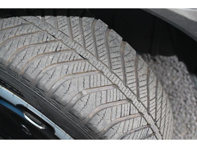 シエンタ ハイブリッドＺ　禁煙車／全周囲カメラ／三列シート／ウォークスルー／セーフティセンス／両側電動スライドドア／レーダークルーズコントロール／ＬＥＤ／レーンアシスト／オートマチックハイビーム／ブルートゥース／フルセグ（22枚目）