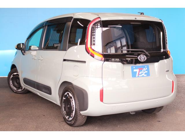 シエンタ ハイブリッドＺ　禁煙車／全周囲カメラ／三列シート／ウォークスルー／セーフティセンス／両側電動スライドドア／レーダークルーズコントロール／ＬＥＤ／レーンアシスト／オートマチックハイビーム／ブルートゥース／フルセグ（34枚目）