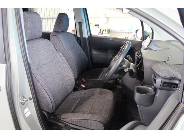 シエンタ ハイブリッドＺ　禁煙車／全周囲カメラ／三列シート／ウォークスルー／セーフティセンス／両側電動スライドドア／レーダークルーズコントロール／ＬＥＤ／レーンアシスト／オートマチックハイビーム／ブルートゥース／フルセグ（49枚目）