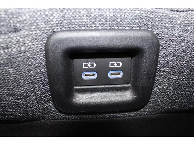 シエンタ ハイブリッドＺ　禁煙車／全周囲カメラ／三列シート／ウォークスルー／セーフティセンス／両側電動スライドドア／レーダークルーズコントロール／ＬＥＤ／レーンアシスト／オートマチックハイビーム／ブルートゥース／フルセグ（53枚目）