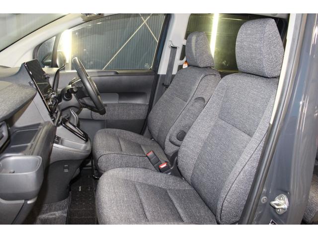 シエンタ ハイブリッドＺ　禁煙／パノラミックビューモニター／１０．５インチディスプレイオーディオ／フリップダウンモニター／クリアランスソナー／社外ミラー型ＴＺドラレコ／両側パワースライドドア／ブラインドスポットモニター／ＥＴＣ（10枚目）