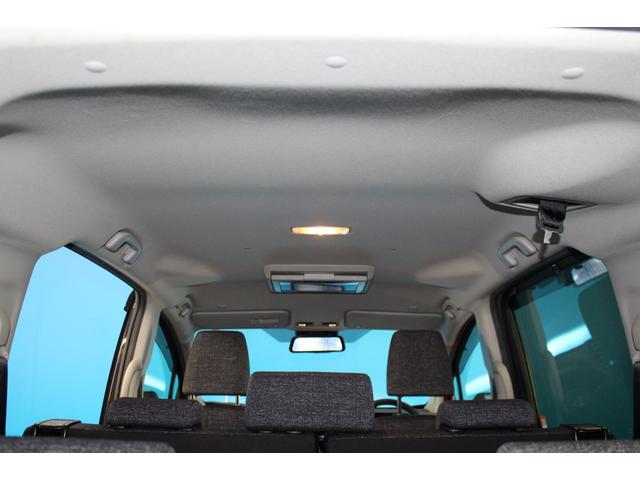 シエンタ ハイブリッドＺ　禁煙／パノラミックビューモニター／１０．５インチディスプレイオーディオ／フリップダウンモニター／クリアランスソナー／社外ミラー型ＴＺドラレコ／両側パワースライドドア／ブラインドスポットモニター／ＥＴＣ（13枚目）