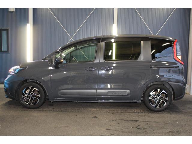 シエンタ ハイブリッドＺ　禁煙／パノラミックビューモニター／１０．５インチディスプレイオーディオ／フリップダウンモニター／クリアランスソナー／社外ミラー型ＴＺドラレコ／両側パワースライドドア／ブラインドスポットモニター／ＥＴＣ（39枚目）