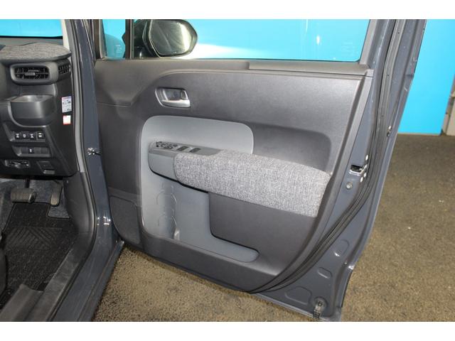 シエンタ ハイブリッドＺ　禁煙／パノラミックビューモニター／１０．５インチディスプレイオーディオ／フリップダウンモニター／クリアランスソナー／社外ミラー型ＴＺドラレコ／両側パワースライドドア／ブラインドスポットモニター／ＥＴＣ（53枚目）