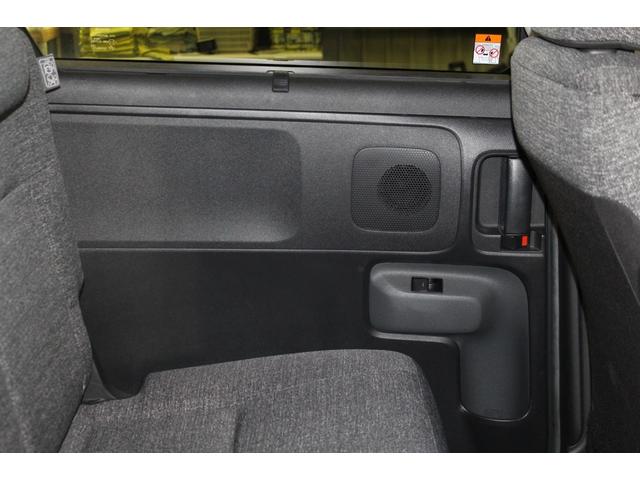 シエンタ ハイブリッドＺ　禁煙／パノラミックビューモニター／１０．５インチディスプレイオーディオ／フリップダウンモニター／クリアランスソナー／社外ミラー型ＴＺドラレコ／両側パワースライドドア／ブラインドスポットモニター／ＥＴＣ（54枚目）