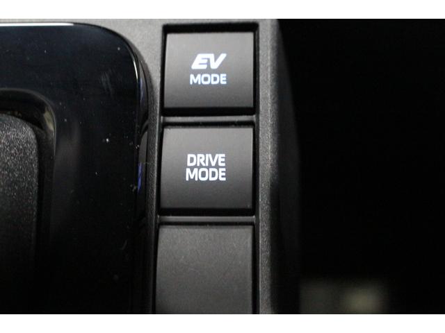 シエンタ ハイブリッドＺ　禁煙／パノラミックビューモニター／１０．５インチディスプレイオーディオ／フリップダウンモニター／クリアランスソナー／社外ミラー型ＴＺドラレコ／両側パワースライドドア／ブラインドスポットモニター／ＥＴＣ（66枚目）