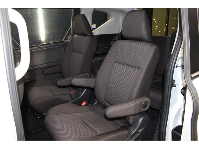 フリードハイブリッド ハイブリッド・Ｇホンダセンシング　禁煙車／後期型／１オーナー／Ｃパッケージ／ホンダセンシング／両側電動スライドドア／レーダークルーズコントロール／レーンアシスト／クリアランソナー／オートマチックハイビーム／ウォークスルー／寒冷地仕様（26枚目）