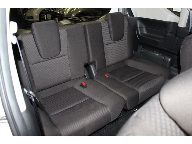 フリードハイブリッド ハイブリッド・Ｇホンダセンシング　禁煙車／後期型／１オーナー／Ｃパッケージ／ホンダセンシング／両側電動スライドドア／レーダークルーズコントロール／レーンアシスト／クリアランソナー／オートマチックハイビーム／ウォークスルー／寒冷地仕様（28枚目）